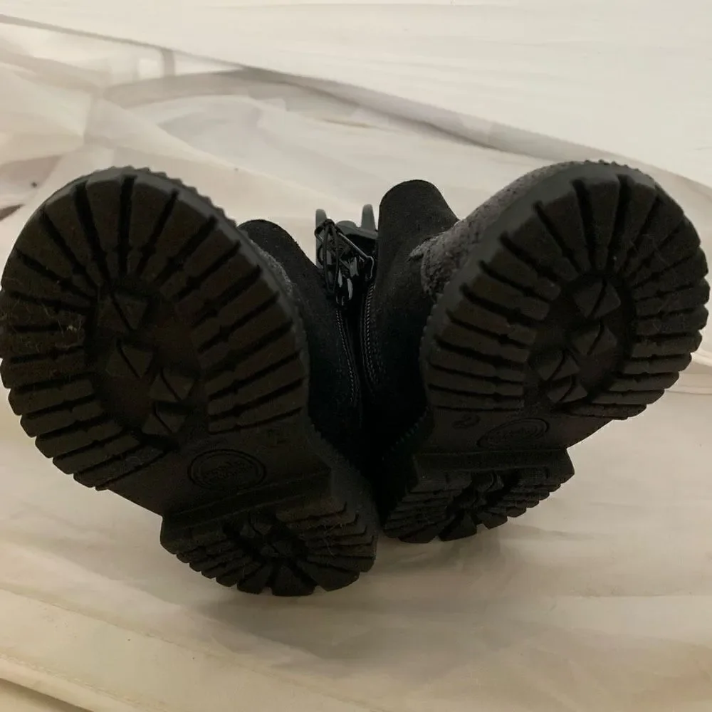 Girls Size 2 Black Cat Chelsea Critter Boots *New*